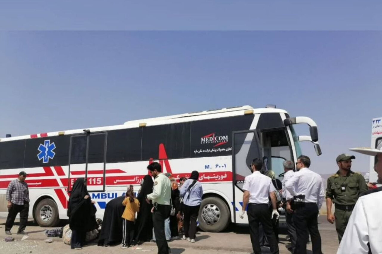 آخرین جزئیات واژگونی اتوبوس در محور سبزوار - نیشابور