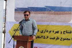 استاندار بوشهر: پروژه‌های عمرانی با وجود تحریم‌ها متوقف نشد