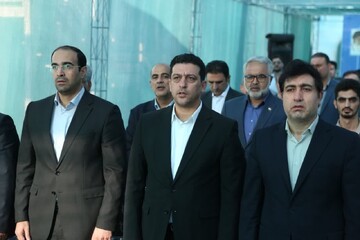 الفتی‌نیا: شبکه برق غرب کشور در مرزهای اربعینی پایدار ماند