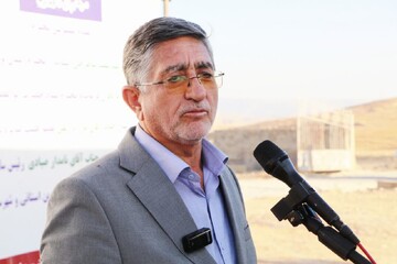 کاظمی: پروژه‌های آب‌رسانی کشاورزی در لرستان باید در اولویت قرار گیرند