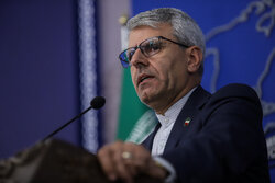 بقایی: عمق تاریخ ایران را با حیاط پشتی کودکی خود اشتباه نگیرید