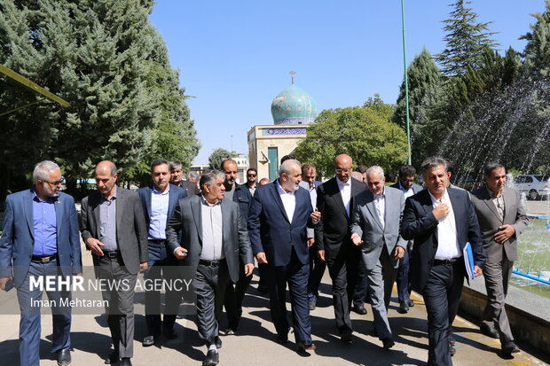 سفر وزیر نیرو به کرمانشاه؛ از افتتاح نیروگاه دالاهو تا بازگشایی تیله‌کوه