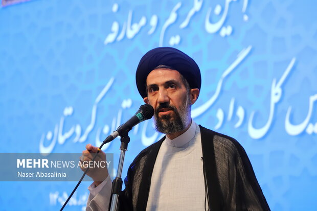 آئین تکریم و معارفه رئیس کل دادگستری کردستان