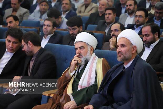 آئین تکریم و معارفه رئیس کل دادگستری کردستان