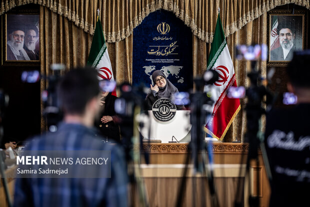 نشست خبری سخنگوی دولت