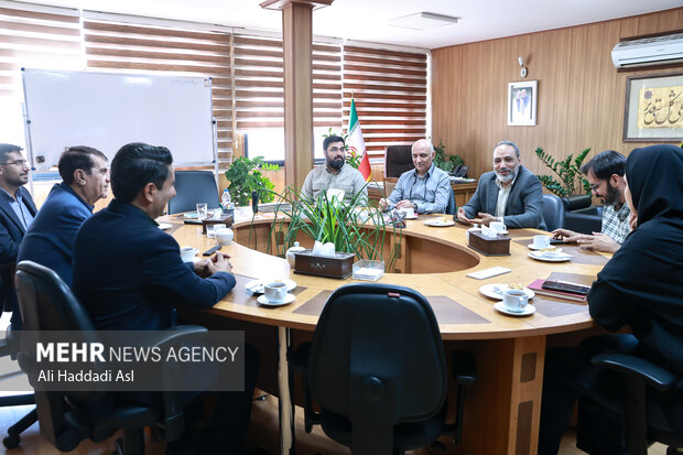 بازدید علی نوذرپور از خبرگزاری مهر