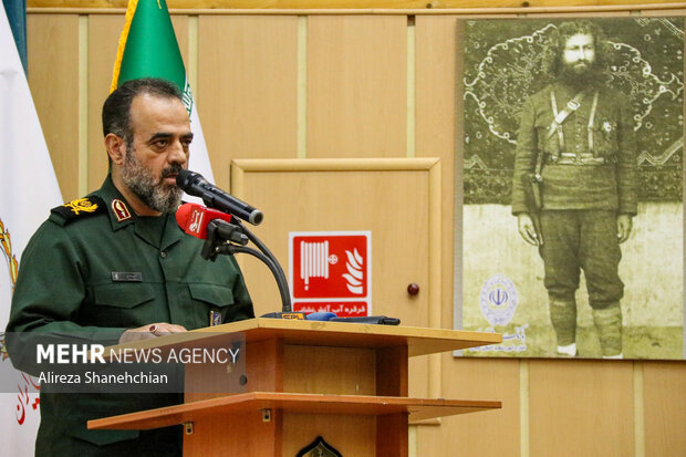 همایش روز قشر بسیج کارمندان و هفته دولت در رشت