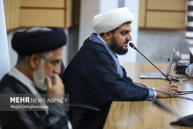 نشست تبیینی علمای شیعه و اهل سنت در یزد