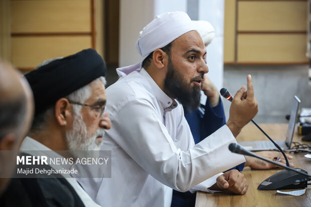 نشست تبیینی علمای شیعه و اهل سنت در یزد