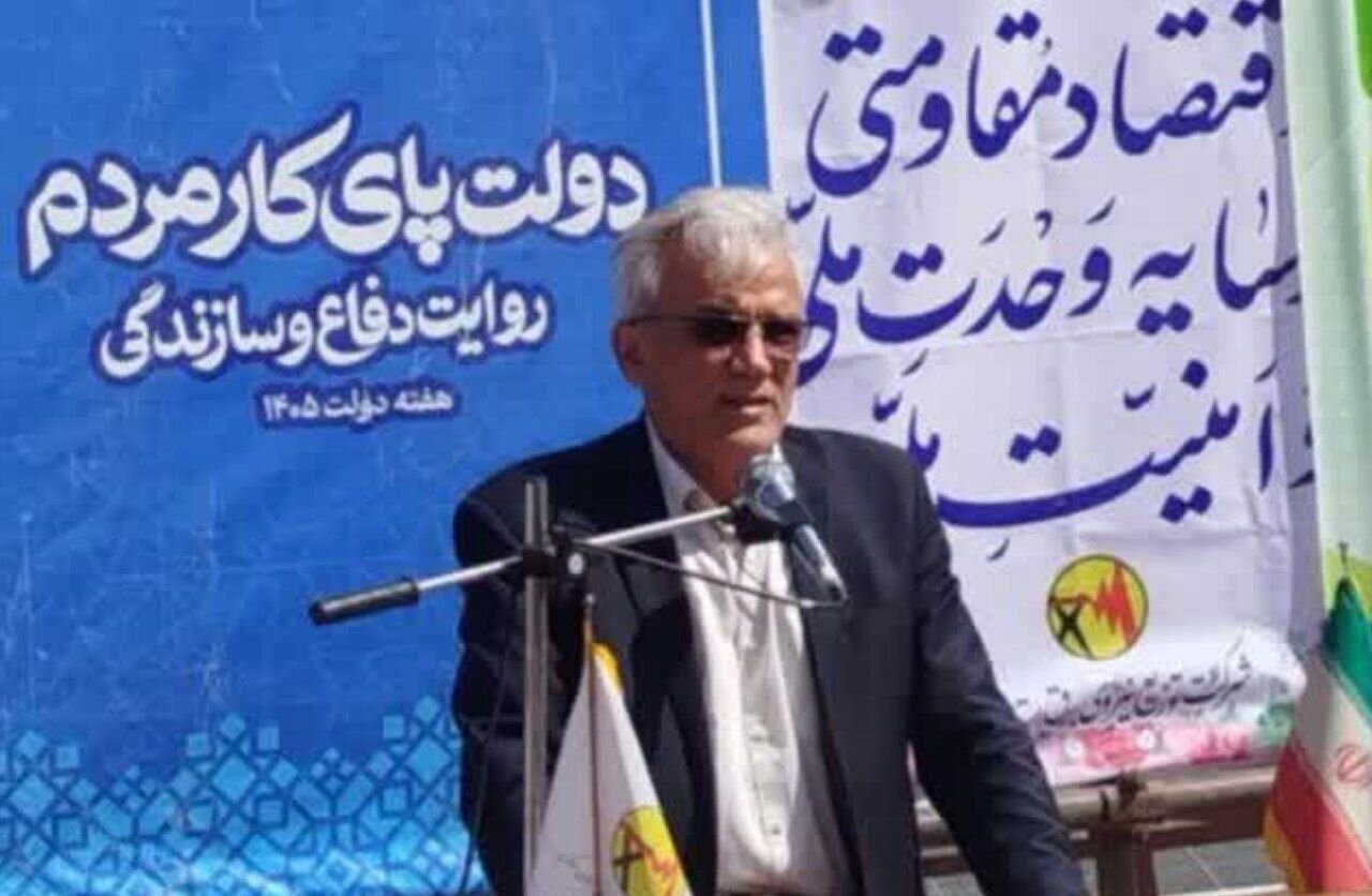 احمدی: زرندیه پیشتاز توسعه نیروگاه‌های خورشیدی در استان مرکزی شد