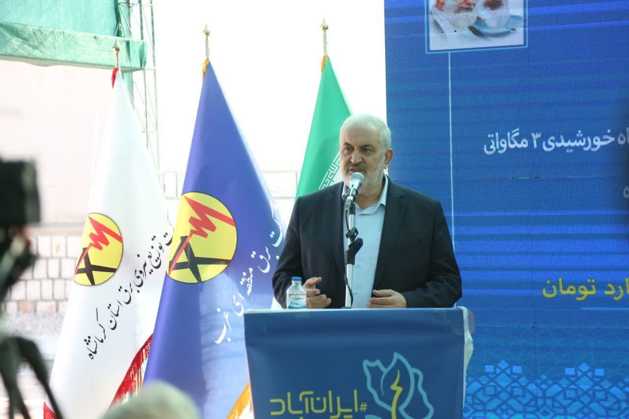 وزیر نیرو: برق باید در مسیر تولید و ارزش‌آفرینی اقتصادی مصرف شود