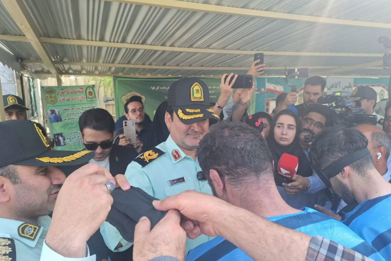 انهدام باندهای حرفه‌ای سرقت در مشهد با کشف ۲۸۰ دستگاه تلفن همراه
