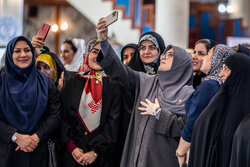 نمایشگاه خیریه انجمن دیپلماتیک بانوان