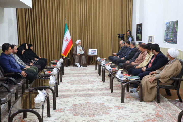 آیت‌الله فلاحتی: جوانان فناور را در میانه راه تنها نگذاریم