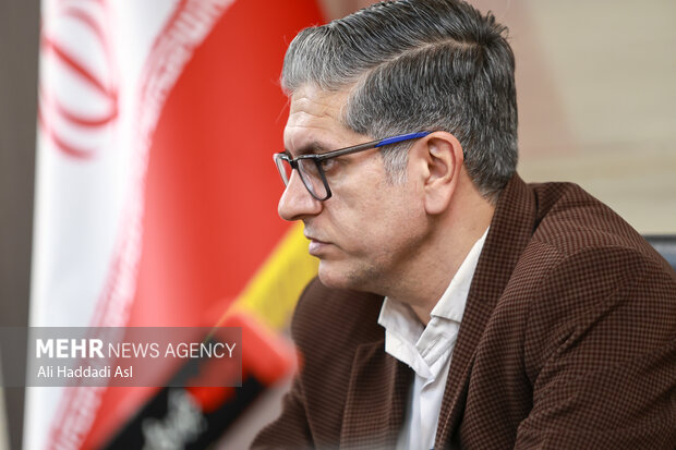 میزگرد از میدان جنگ تا محاصره اقتصادی