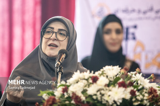 نمایشگاه خیریه انجمن دیپلماتیک بانوان