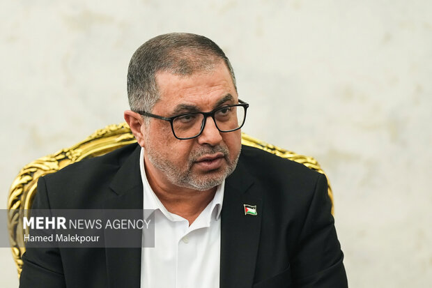 دیدار مسئول ارتباطات اسلامی جنبش حماس با رئیس مجلس