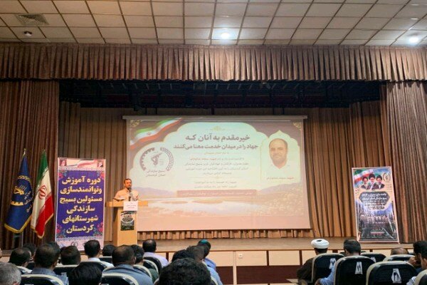 عینی: انگیزه جهادی باید با تخصص و مهارت همراه شود
