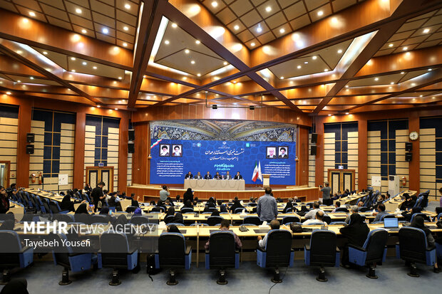 نشست خبری استاندار همدان
