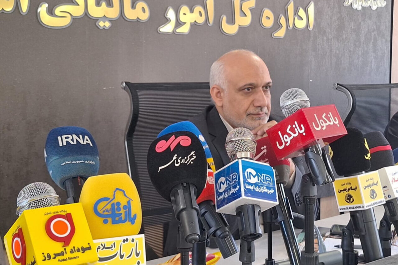 ۴۲۷ میلیارد تومان عوارض ارزش افزوده در استان ایلام توزیع شد