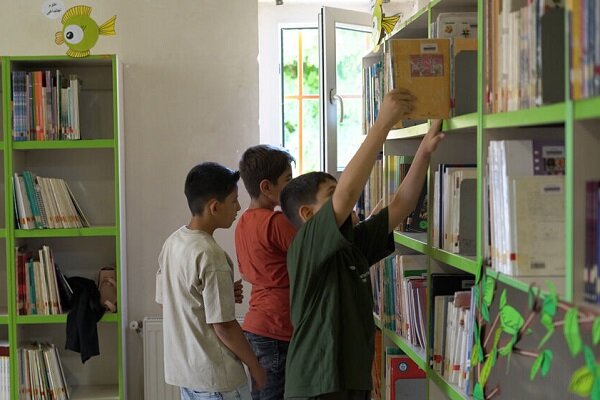 ۹۰ عنوان کتاب از ۲۴ ناشر راهی کتابخانههای کانون در سراسر کشور شد ۹۰ عنوان کتاب از ۲۴ ناشر راهی کتابخانههای کانون در سراسر کشور شد