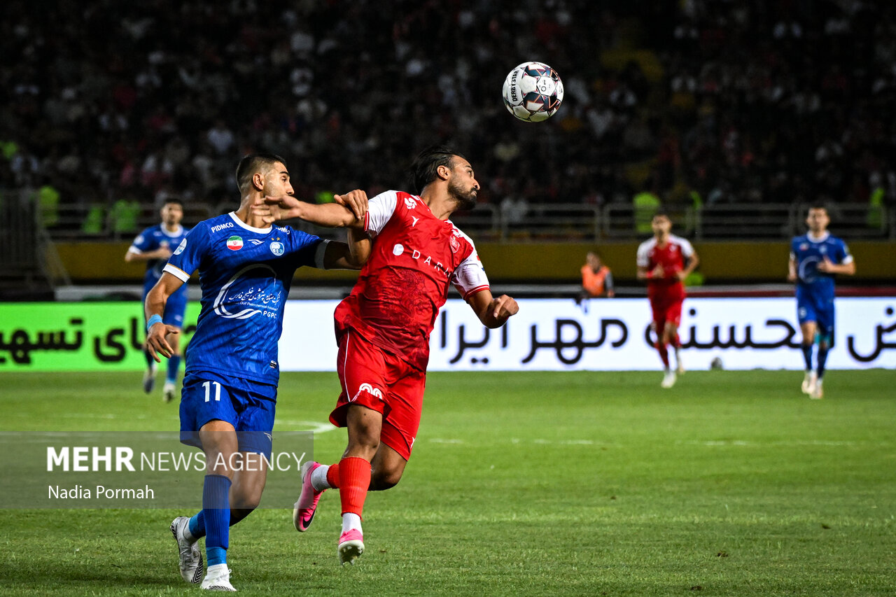 استقلال و پرسپولیس بدون محروم/ بازی چادرملو صرفا با حضور بانوان