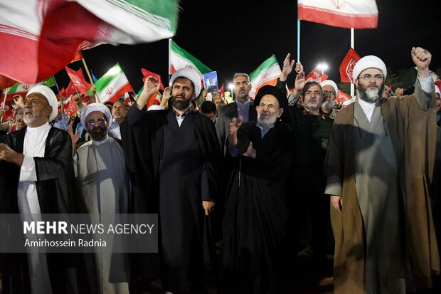 ۱۸۶مین اجتماع مردمی با سخنرانی رئیس سازمان تبلیغات اسلامی در بیرجند