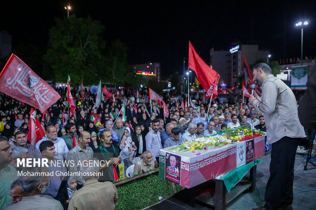 وداع با شهید محمدجعفر رادبوی در بوشهر