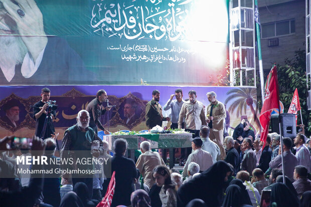 وداع با شهید محمدجعفر رادبوی در بوشهر