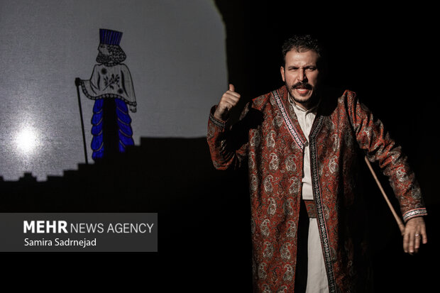 نمایش «بستور سپهسالار کوچک»