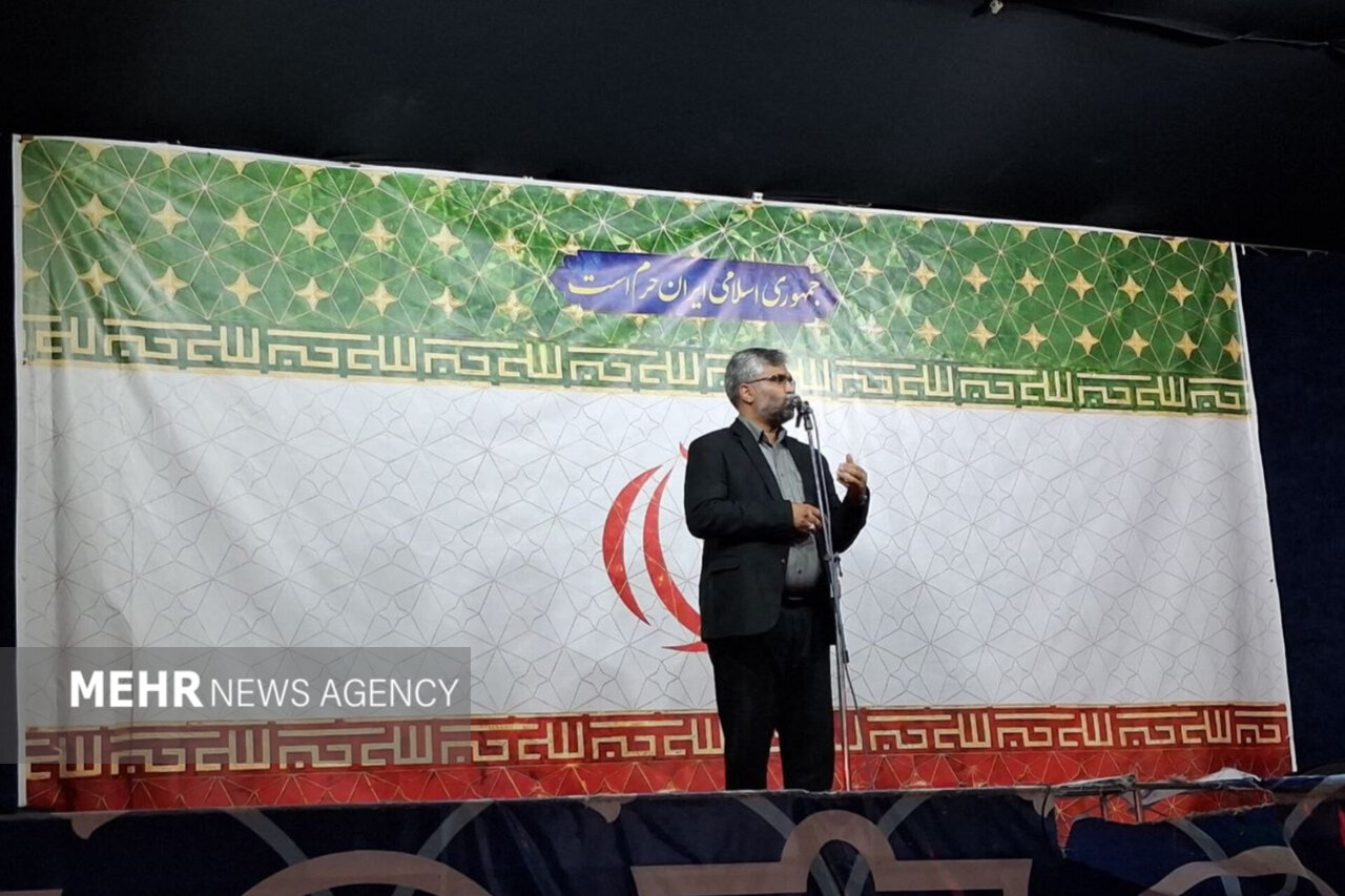 بررسی جامع: کیخا: استمرار حضور مردم رشت در میدان جلوه‌ای از همبستگی ملی است | مهر - کد dbd8