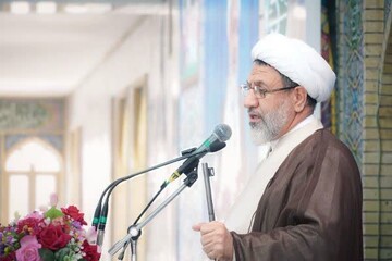 امام جمعه کرمان: انسجام ملی و همدلی در شرایط جنگی باید حفظ شود