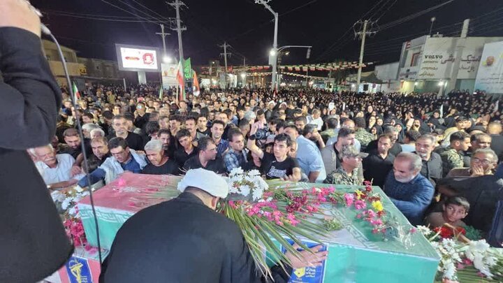 استقبال باشکوه شهروندان دیر از پیکر سه شهید حملات اخیر دشمن