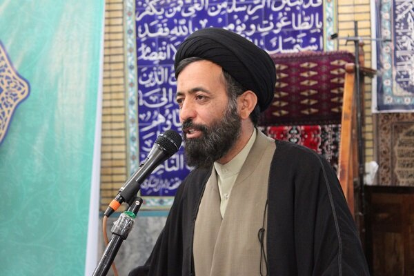 نماز جمعه باید جریان ایمان و تقوا را در جامعه تقویت کند