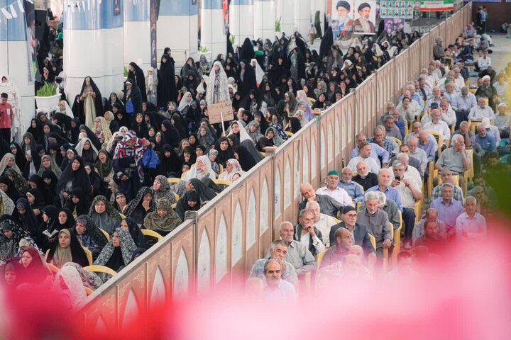 امام جمعه کرمان: انسجام ملی و همدلی در شرایط جنگی باید حفظ شود