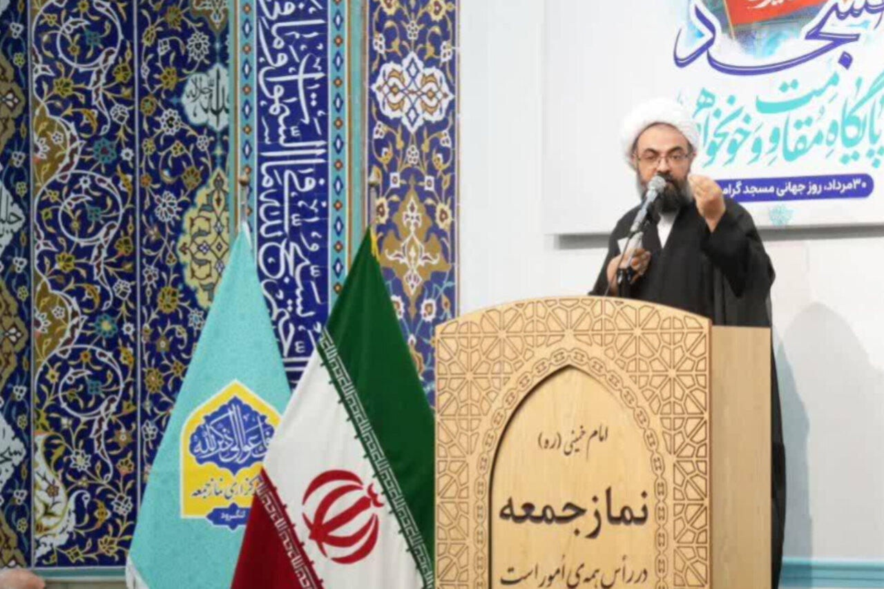 حجت الاسلام نقوی: دفاع از کشور جای نظرخواهی ندارد حجت الاسلام نقوی: دفاع از کشور جای نظرخواهی ندارد