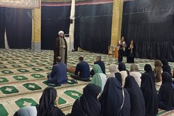 ۴۰ دختر دانشجوی سیستان و بلوچستان مهمان امام رضا(ع) شدند