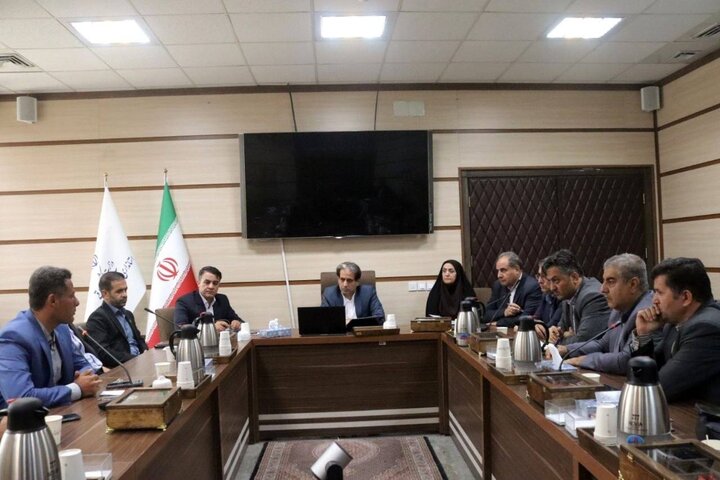 محمدزاده: مشکلات آموزش و پرورش با اجرای قانون حل می‌شود
