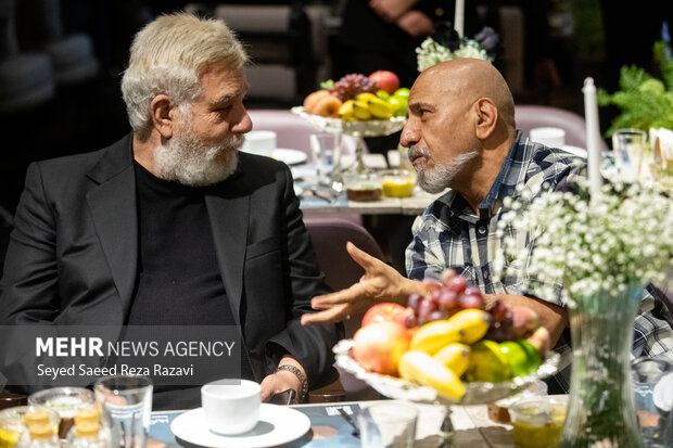مراسم چهلمین روز درگذشت اکبر عبدی برگزار شد 10 مراسم چهلمین روز درگذشت زندهیاد «اکبر عبدی»