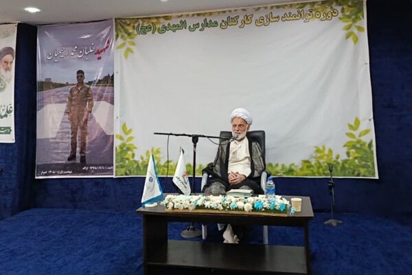 آیت الله دری: توسعه مراکز آموزشی و تربیتی در مرکزی با قوت ادامه یابد