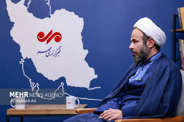 جنگ روایت‌ها با تاریخ شفاهی ماندگار می‌شود