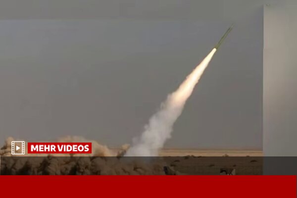 ضرب شست سپاه به ناو هواپیمابر و ناوشکن آمریکایی