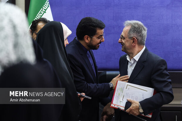 آیین رونمایی از ۱۵هزار اقلام گردشگری خارجی برای ۵۰ کشور