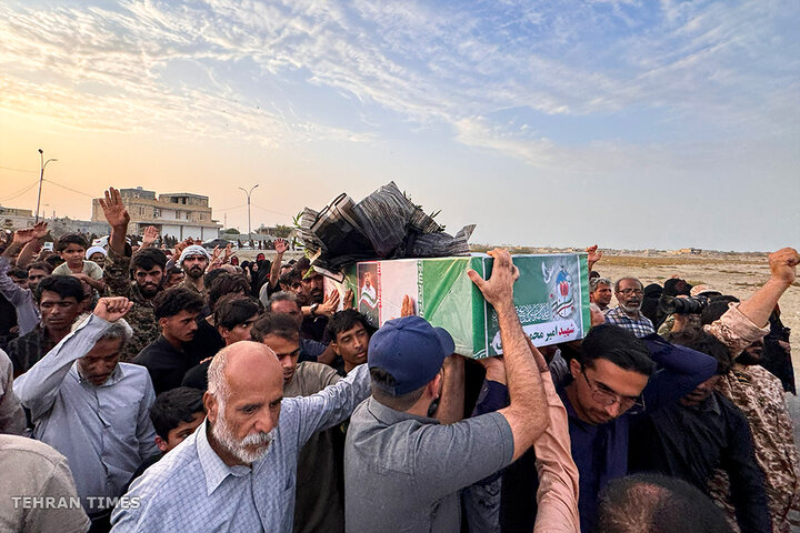 Mass funeral held for victims of US attack on wedding in Kuhestak