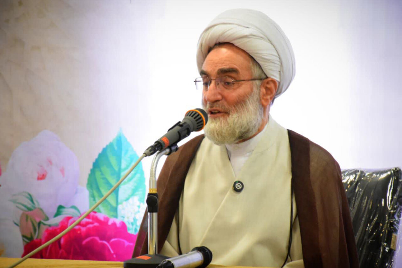 آیتالله فلاحتی: روحانیت تراز انقلاب باید در متن جامعه حضور داشته باشد آیتالله فلاحتی: روحانیت تراز انقلاب باید در متن جامعه حضور داشته باشد