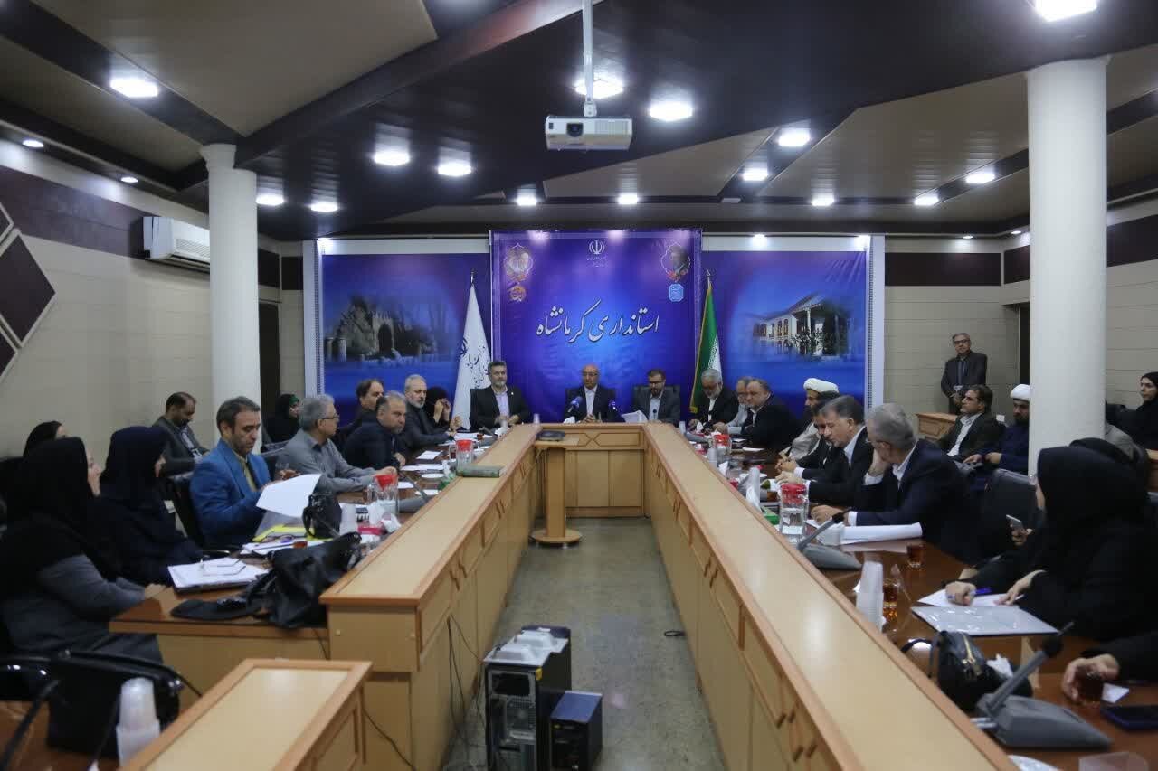 تحلیل خبر: «دهکده سلامت» کرمانشاه با محوریت تکریم سالمندان اجرا می‌شود | مهر - کد ba2c