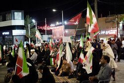 طنین فریاد «لبیک سید مجتبی» مردم کرمان در اجتماع میدان کوثر