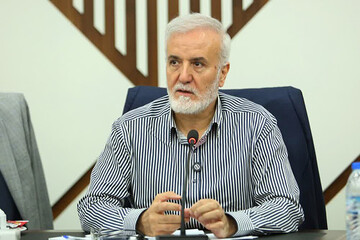 مقابله قاطع با سد معبر و بارفروشی‌های غیرمجاز در شیراز