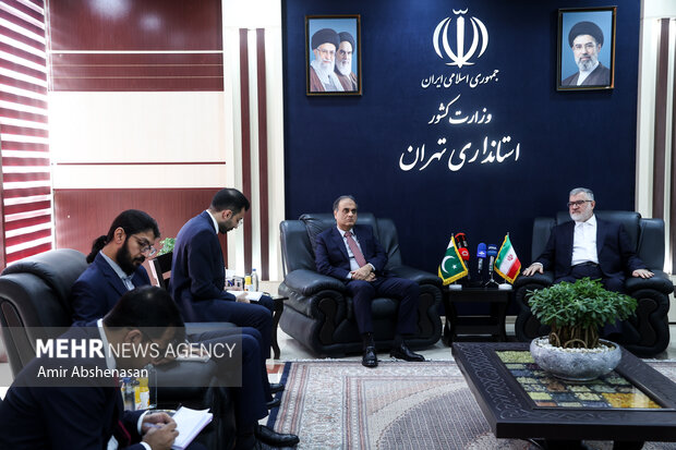 دیدار استاندار تهران با سفیر پاکستان