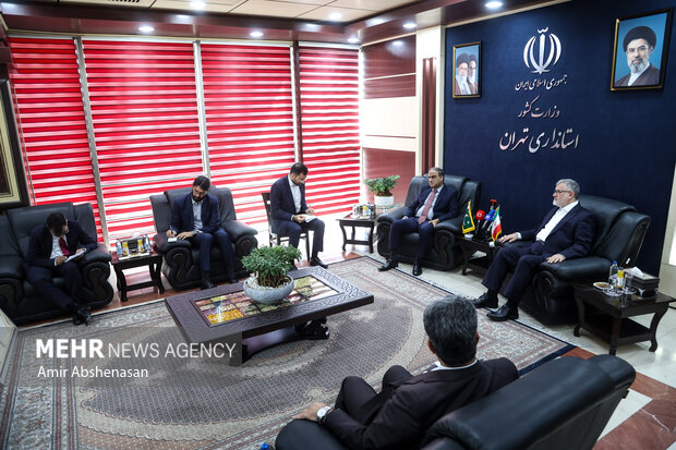 دیدار استاندار تهران با سفیر پاکستان